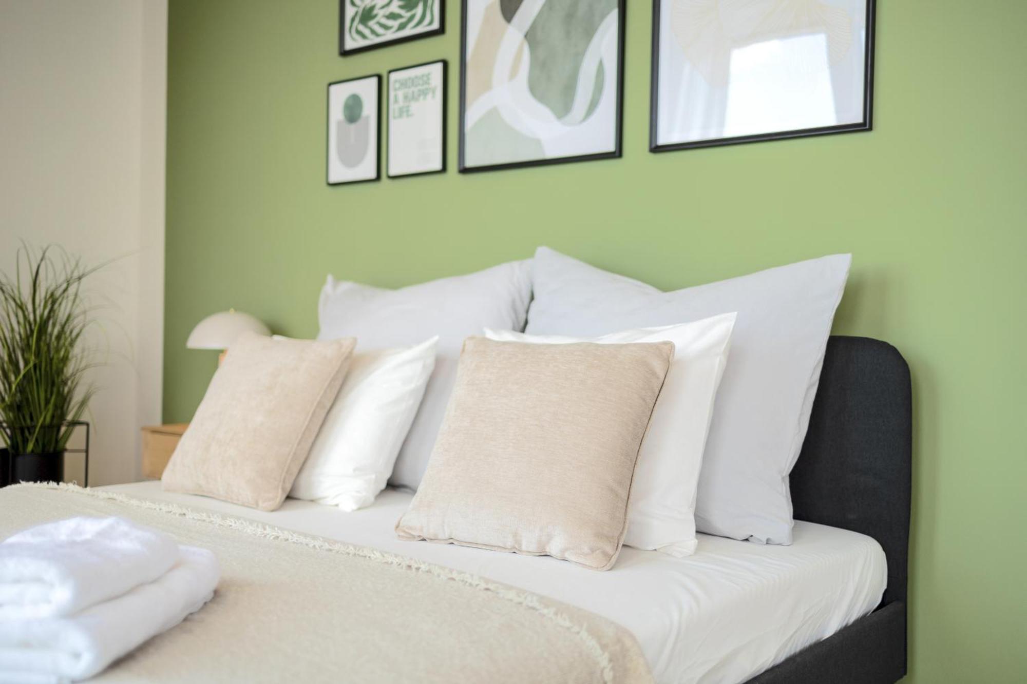Bright 2Br - 8Th Floor, Balcony, Free Parking - By Gravity Prague Apartment Bagian luar foto